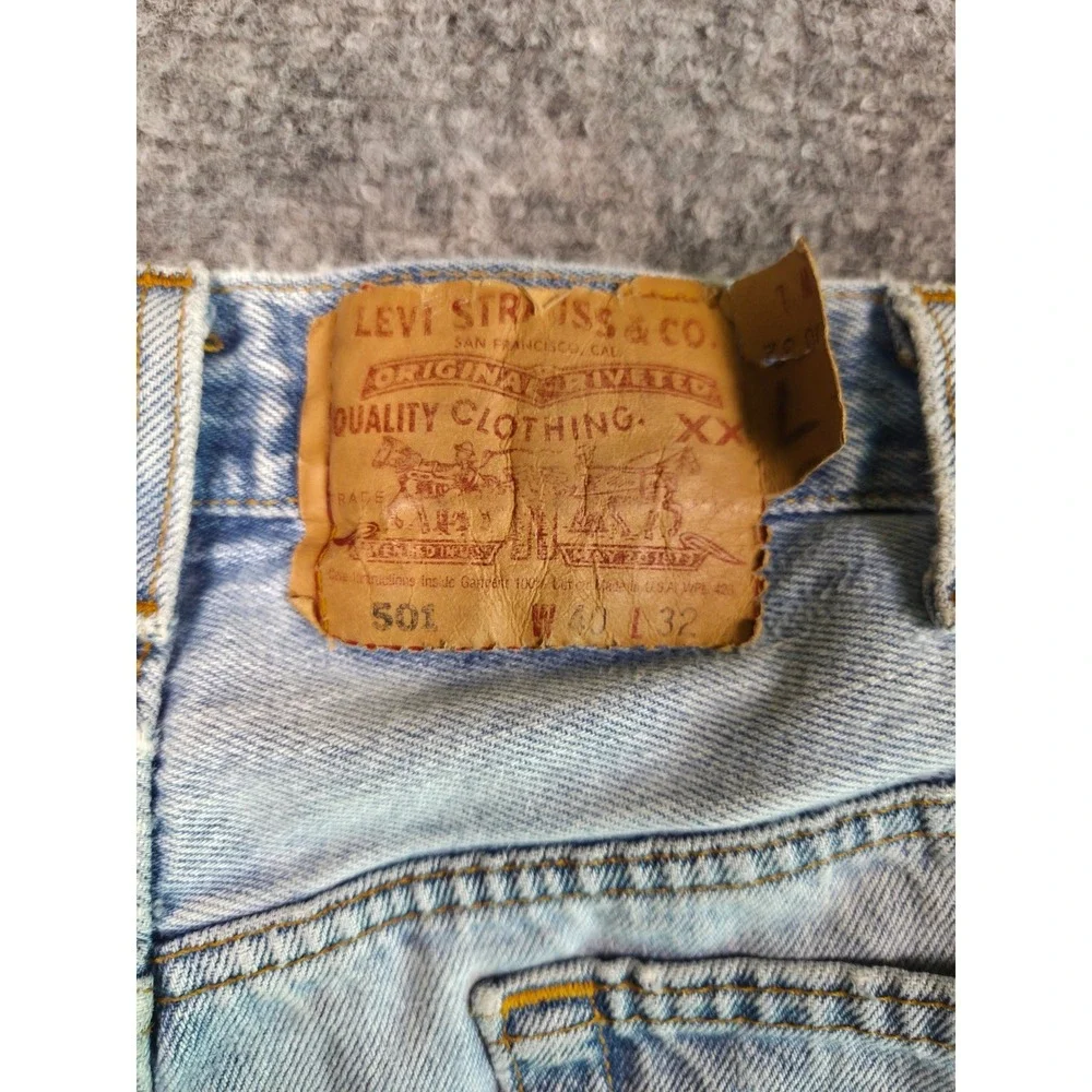 Vintage 90s Levi's 501 Jeans Mens 40x32 Light Wash Denim Made in USA Distressed